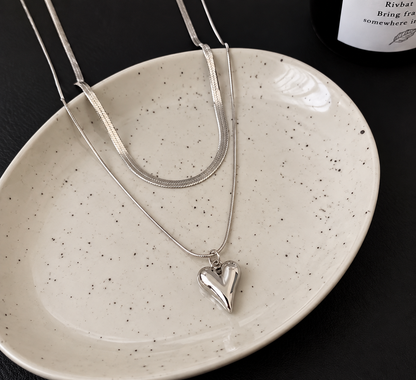 Amélie Heart Necklace — Buy 1 Get 1 Free